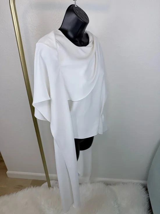 A.W.A.K.E. MODE White Roman Greek Asymmetric Draped Scarf Top - Picture 7 of 16
